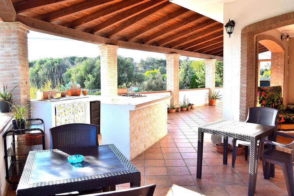 Mi Casa Es Tu Casa 79 Bed & Breakfast Portoscuso Exterior photo