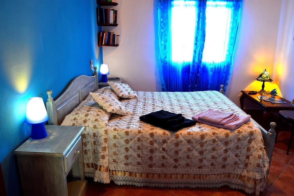 Mi Casa Es Tu Casa 79 Bed & Breakfast Portoscuso Exterior photo